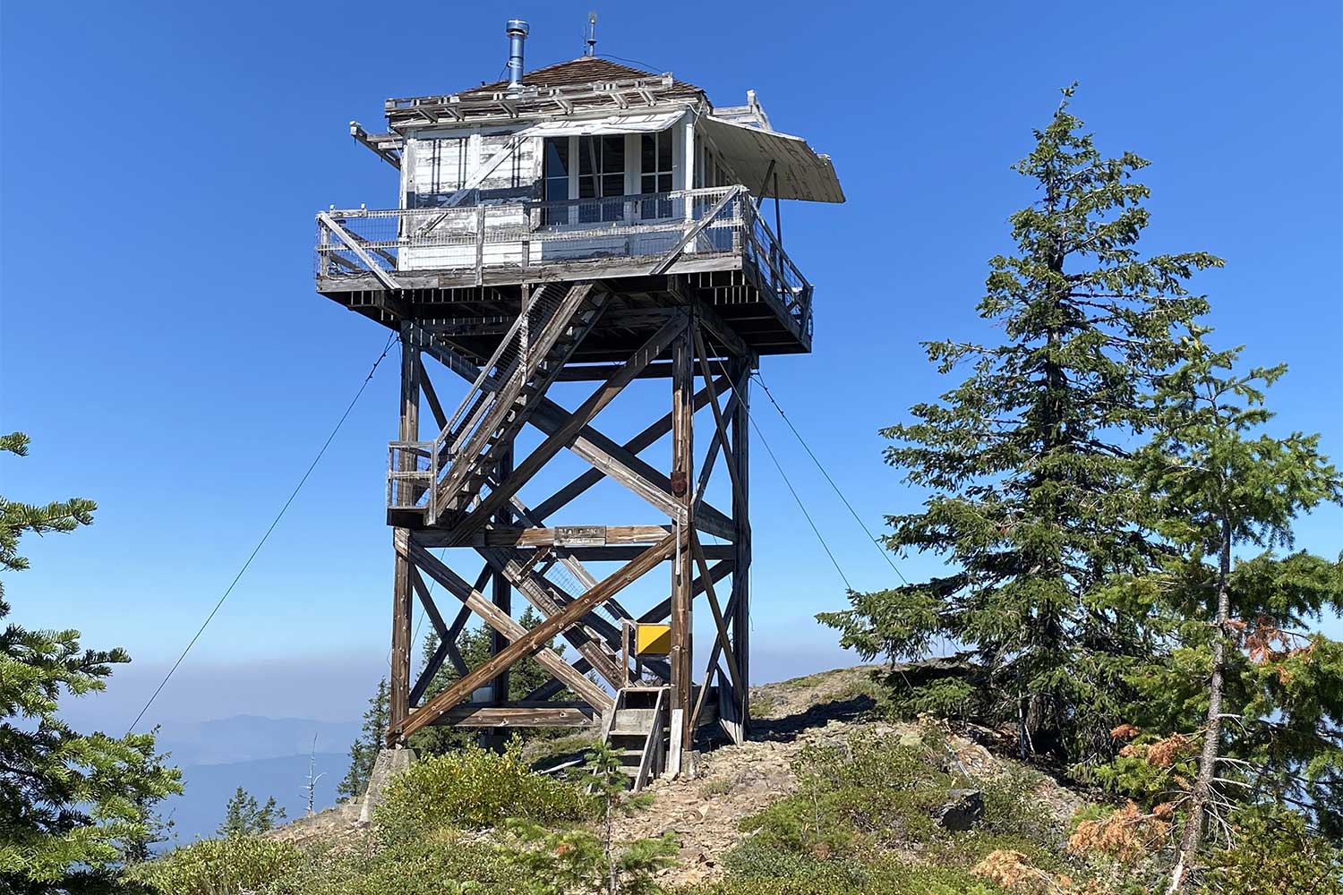 20240606outdoors-Illahee-Rock-Lookout-Tower